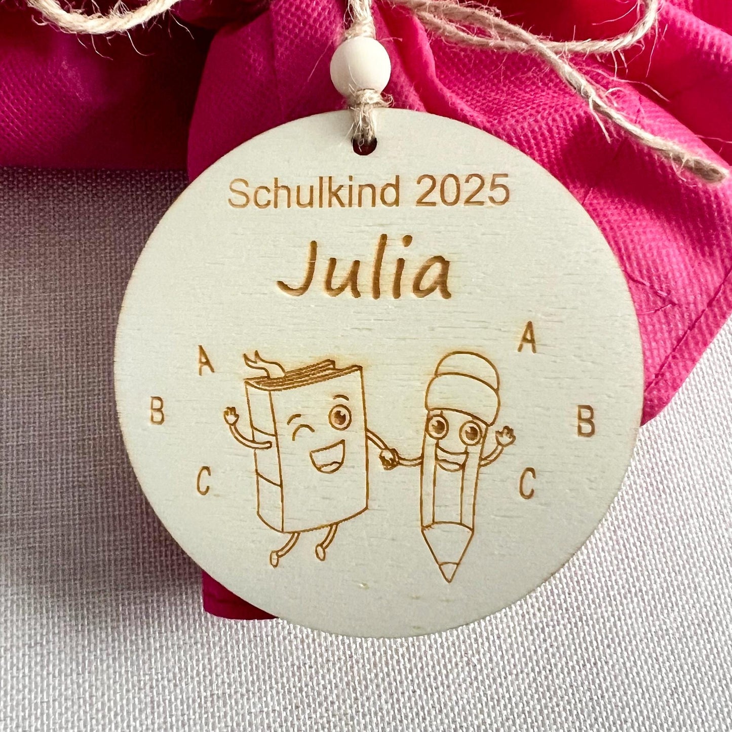 Anhänger für Schultüte - Schulkind 2025 - Lasergraviert