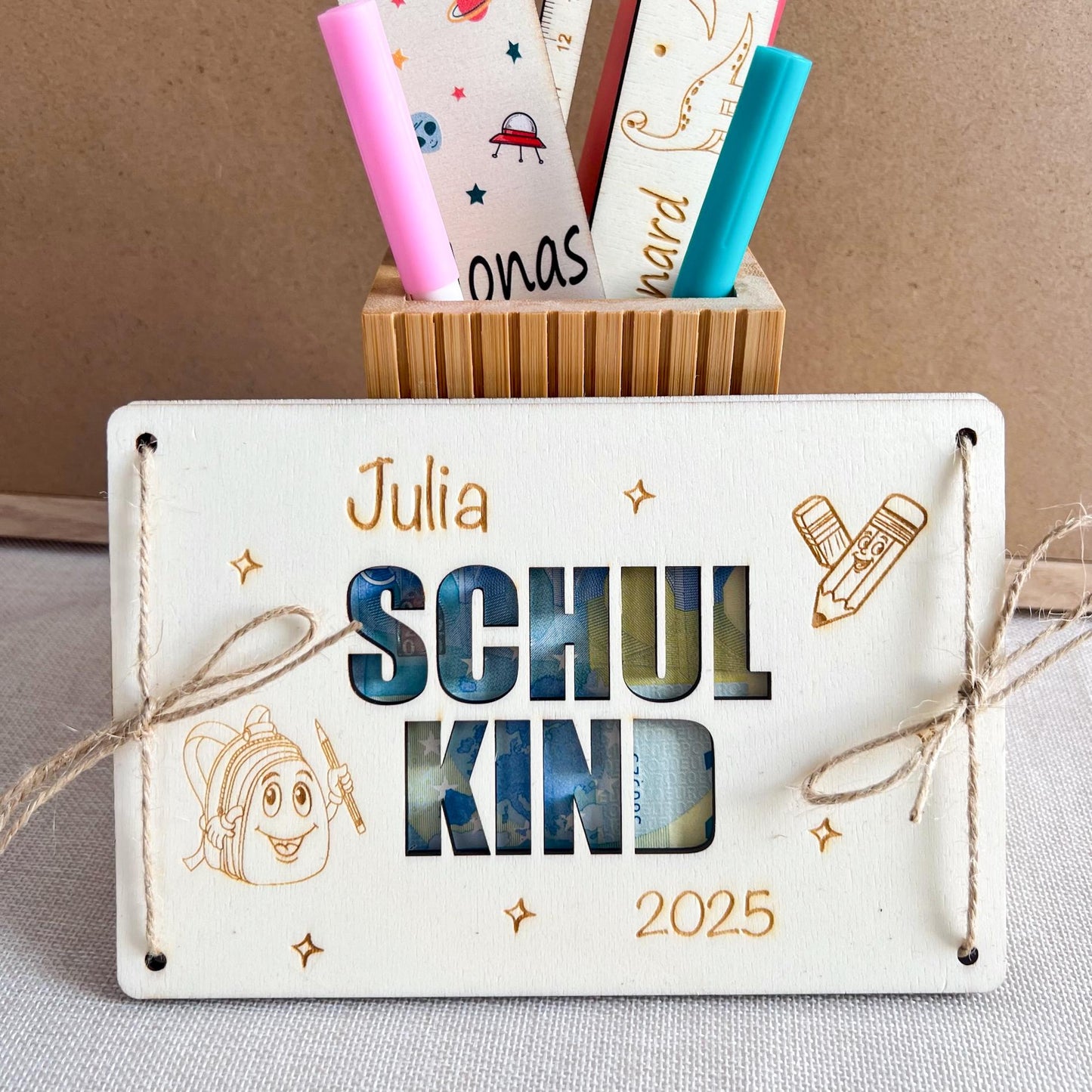 Geschenkkarte Einschulung - Schulkind - Lasergraviert
