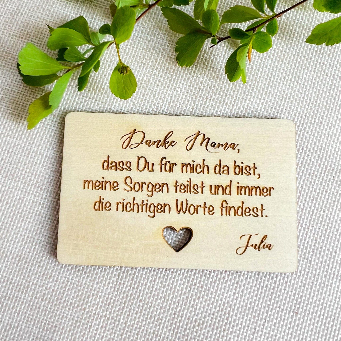 Muttertag Geschenk Visitenkarten für Brieftasche  personalisiertes Muttertagsgeschenk  Lasergravierte Karte aus Linde mit Name