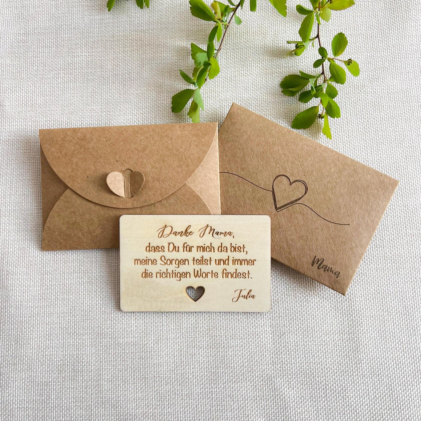 Muttertag Geschenk Visitenkarten für Brieftasche  personalisiertes Muttertagsgeschenk  Lasergravierte Karte aus Linde mit Name