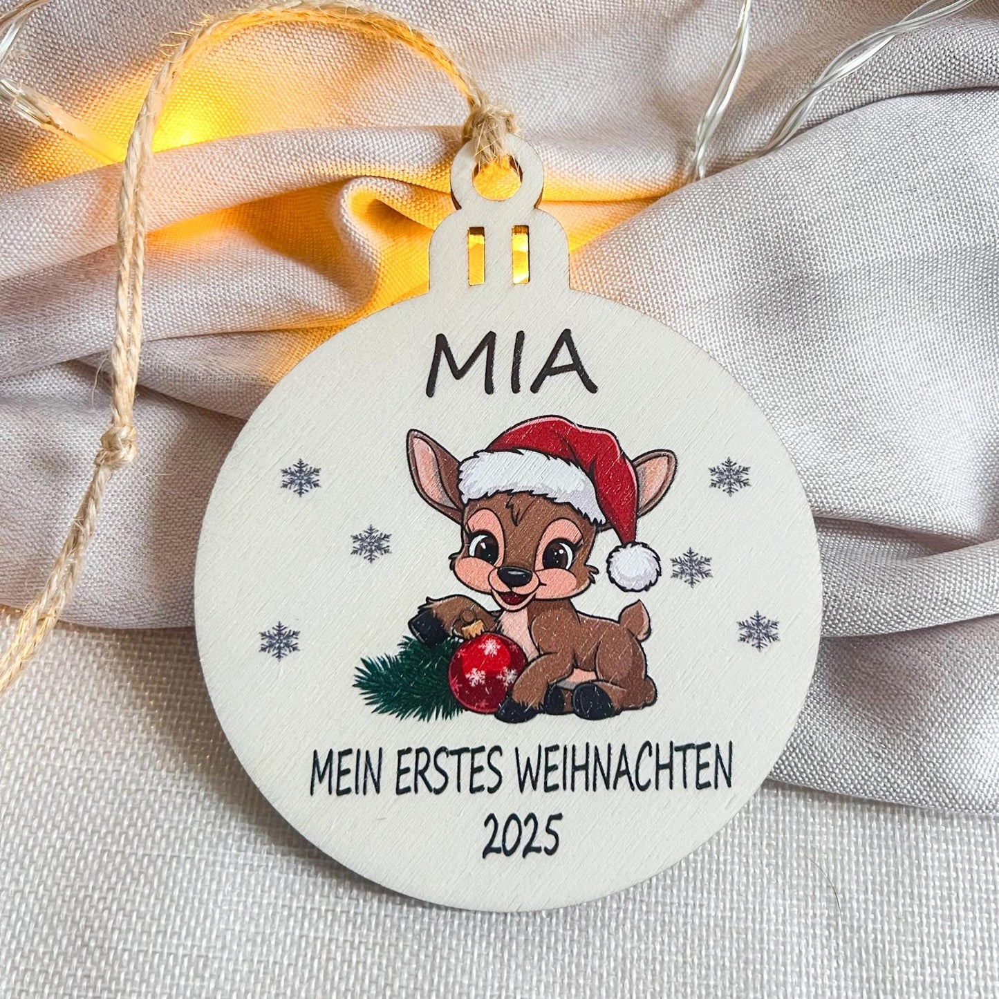 Personalisierte Weihnachtskugel aus Holz  Mit Name  Mein erstes Weihnachten 2025  Bunter  UV Druck