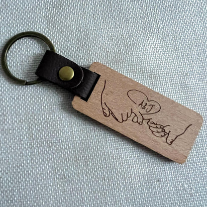 Personalisierter Holz Schlüsselanhänger  Valentinstagsgeschenk mit Lasergravurgravur