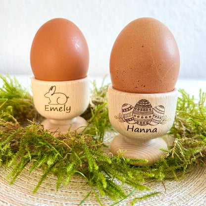 Eierbecher personalisiert mit Name aus Holz  Eierbecher zu Ostern  Osterdeko für Frühstückstisch