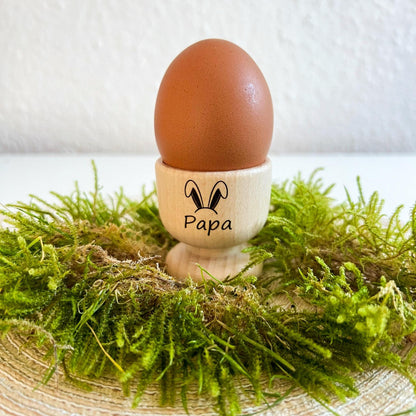 Eierbecher personalisiert mit Name aus Holz  Eierbecher zu Ostern  Osterdeko für Frühstückstisch